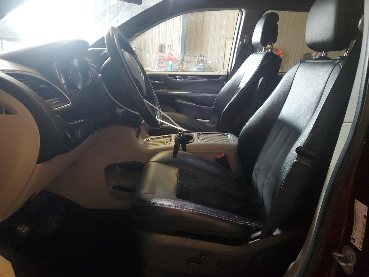 2018 Dodge Caravan - Image 7