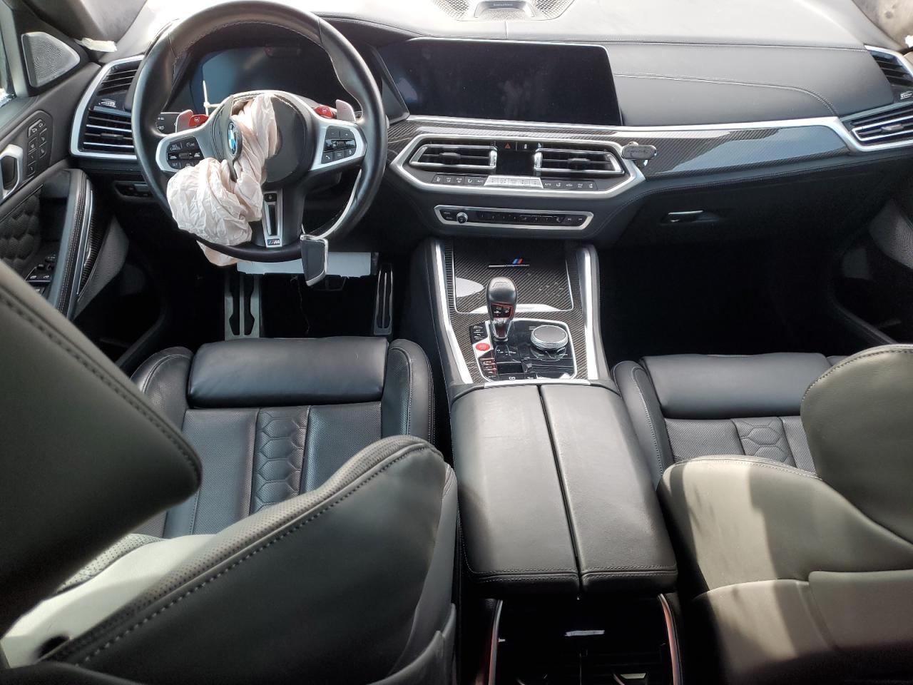 2022 BMW X6 - Image 8