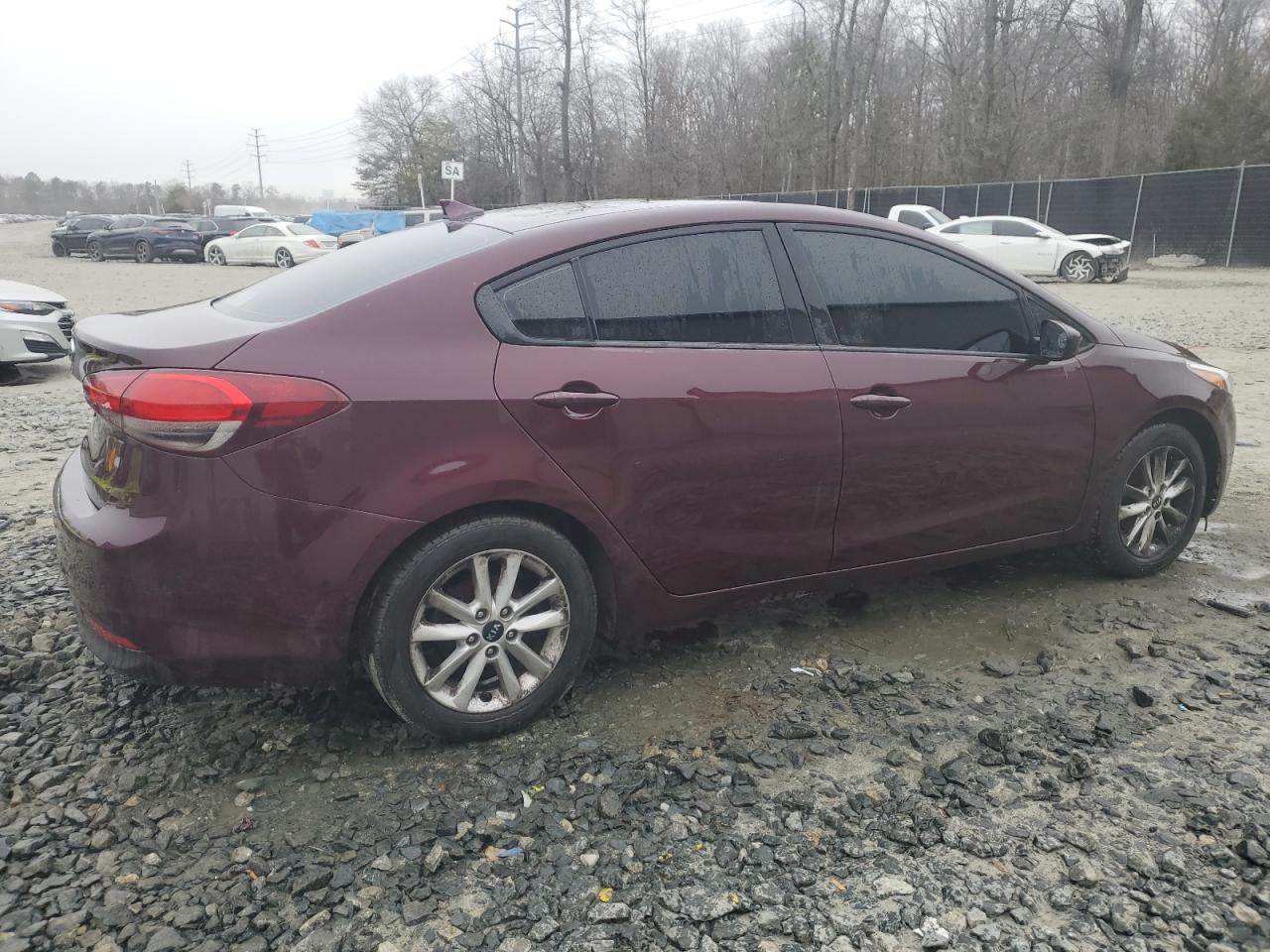 2017 Kia Forte - Image 3