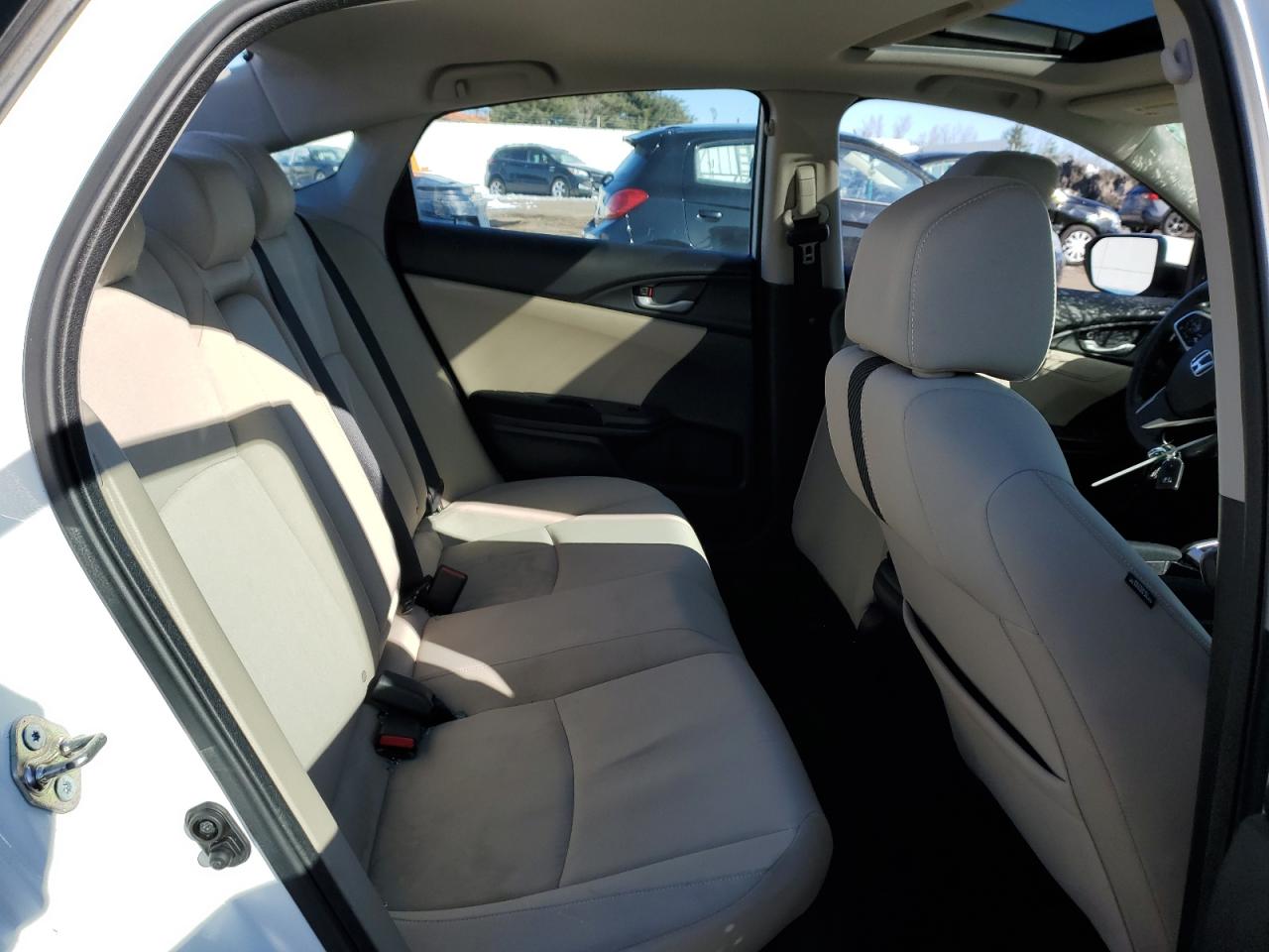 2016 Honda Civic - Image 10
