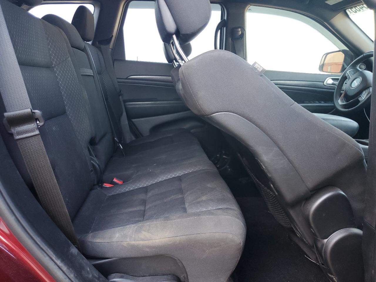 2018 Jeep Grand Cherokee - Image 10