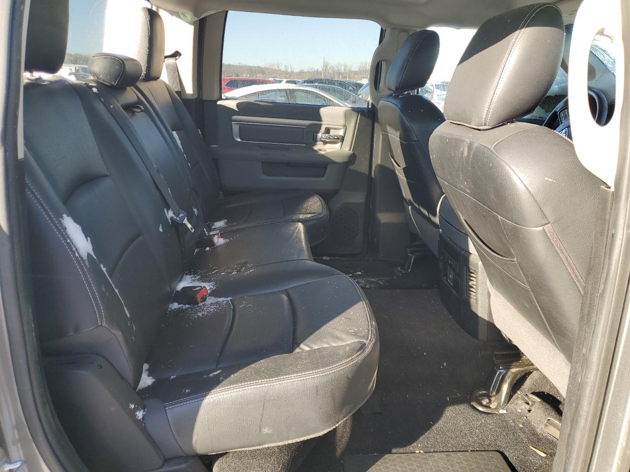 2013 RAM 1500 - Image 10