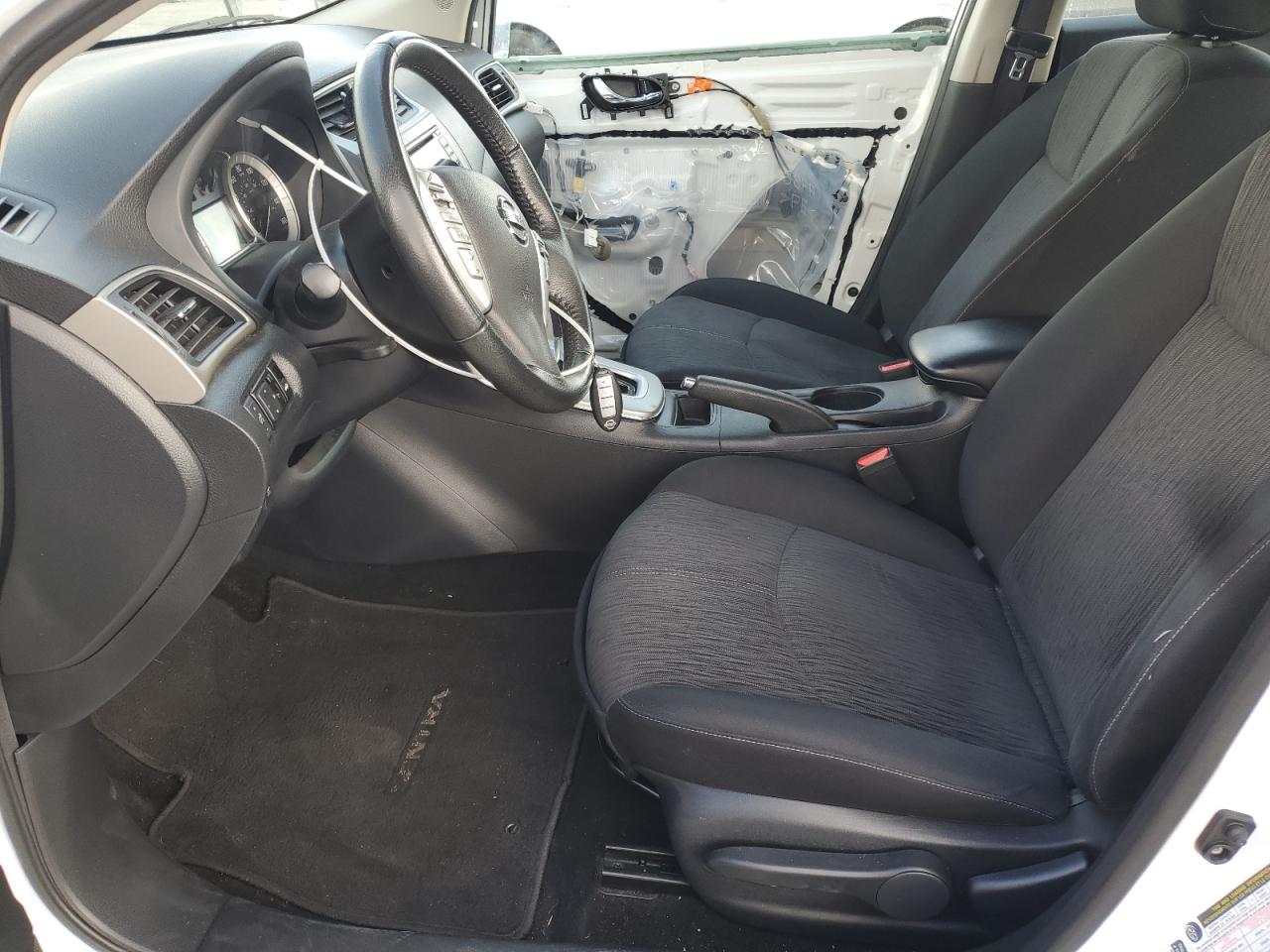 2015 Nissan Sentra - Image 7