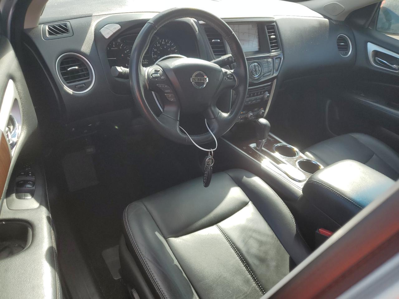 2014 Nissan Pathfinder - Image 8