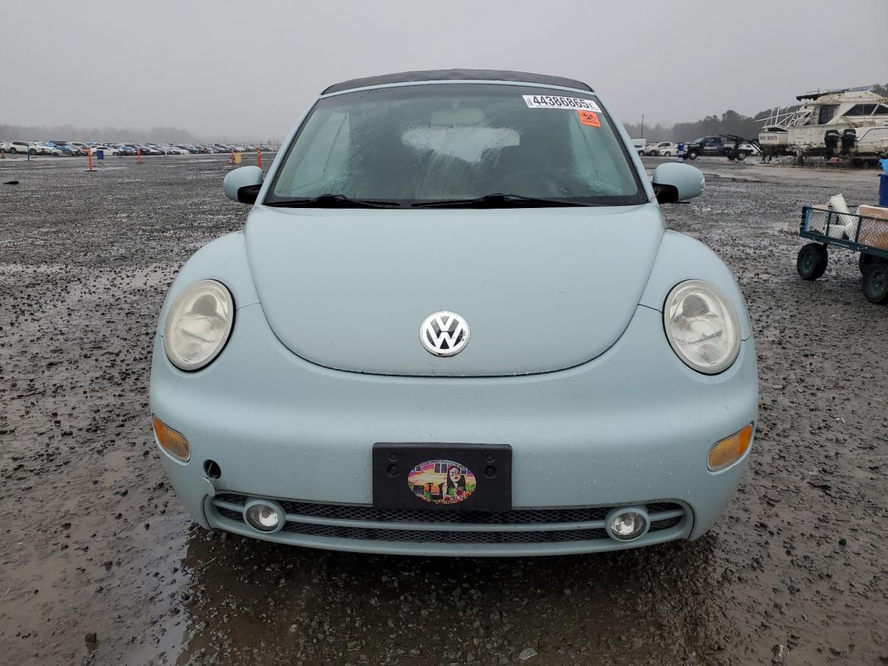 2003 Volkswagen Beetle - Image 5
