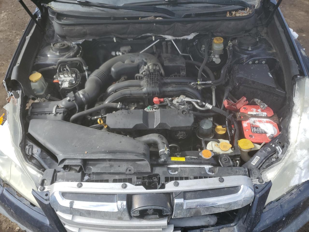 2013 Subaru Outback - Image 12