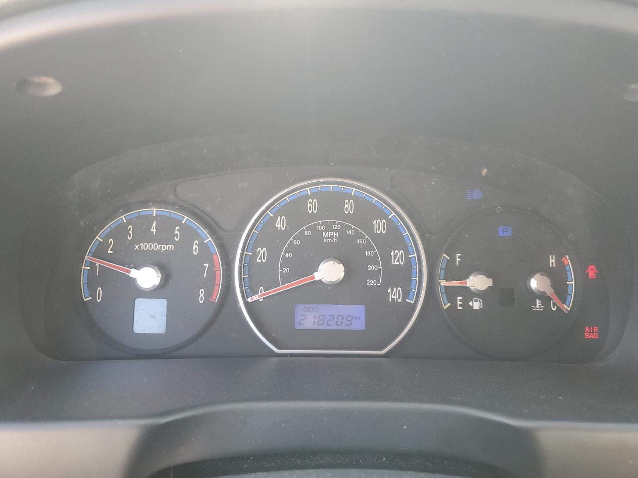 2008 Hyundai Santa Fe - Image 9