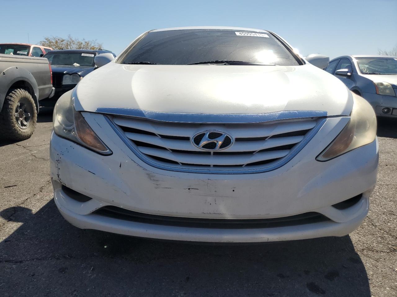2011 Hyundai Sonata - Image 5