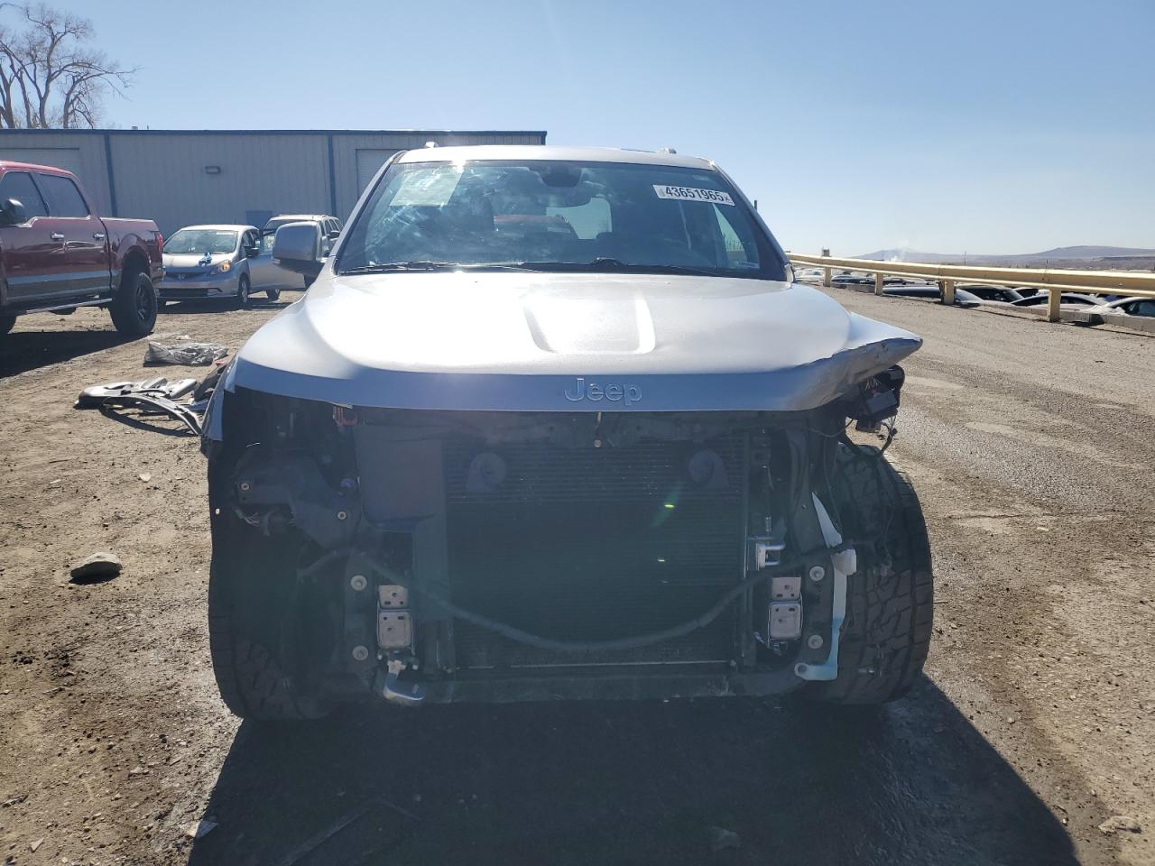 2018 Jeep Grand Cherokee - Image 5