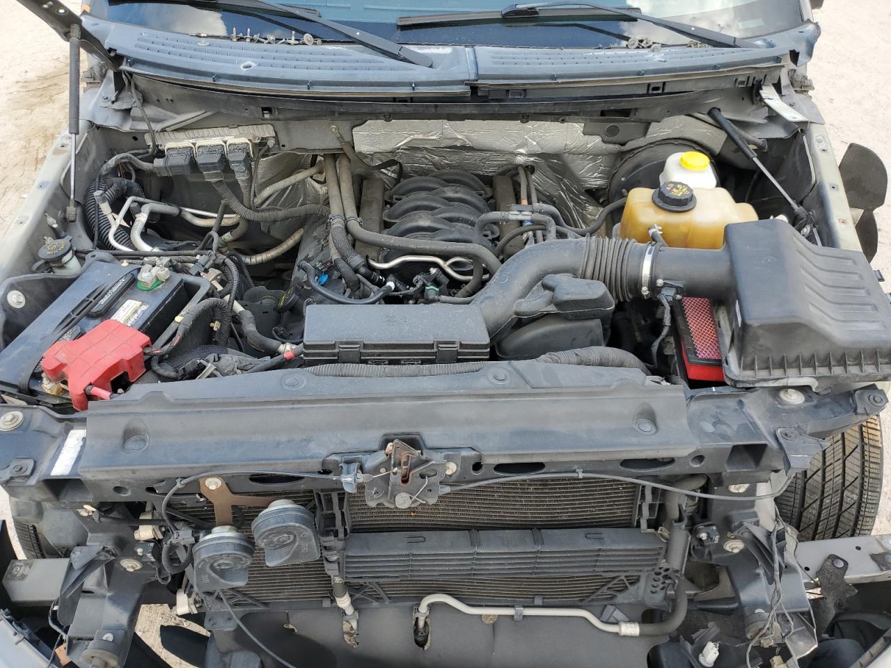 2014 Ford F-150 - Image 12
