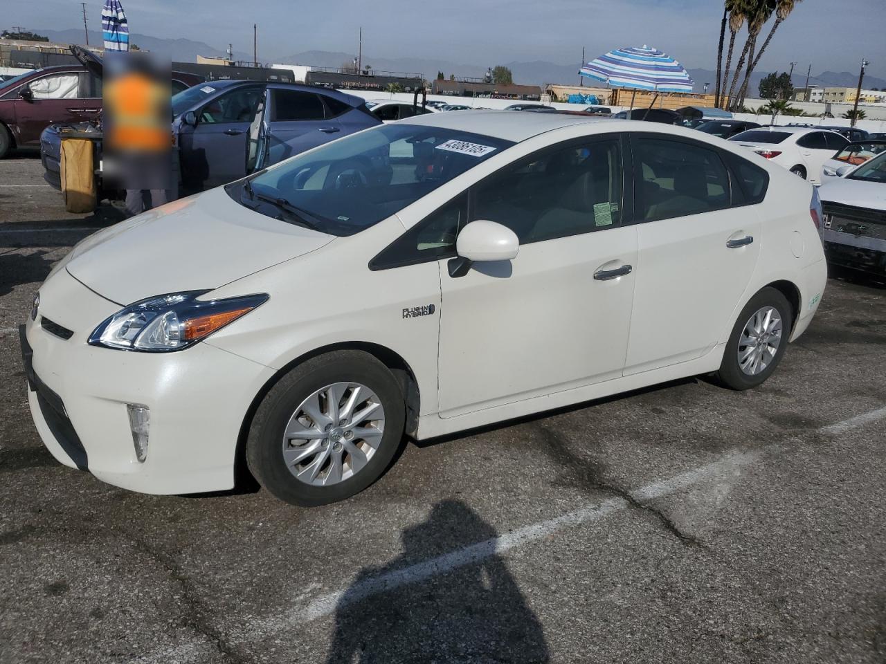 2014 Toyota Prius - Image 1