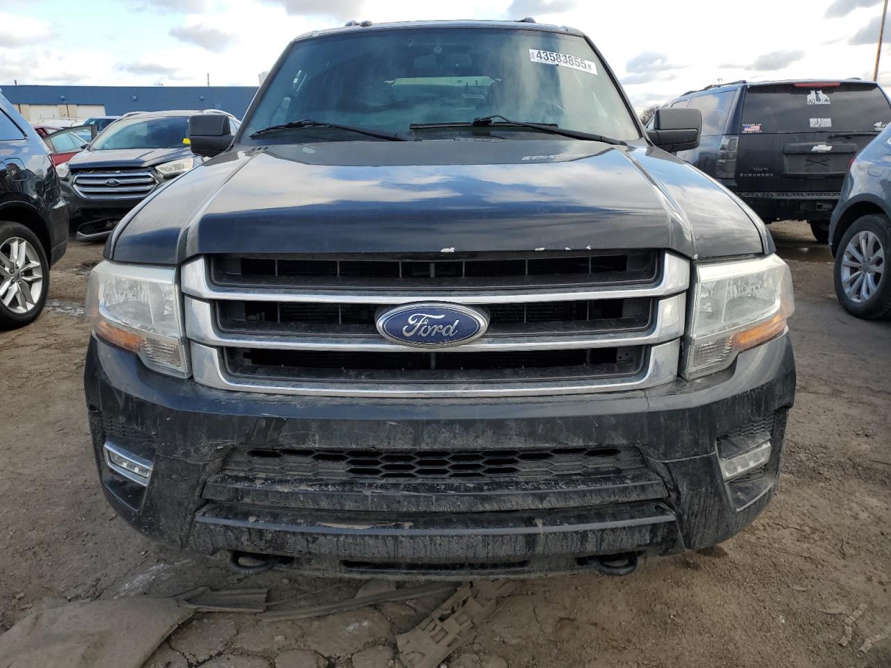 2015 Ford Expedition - Image 5