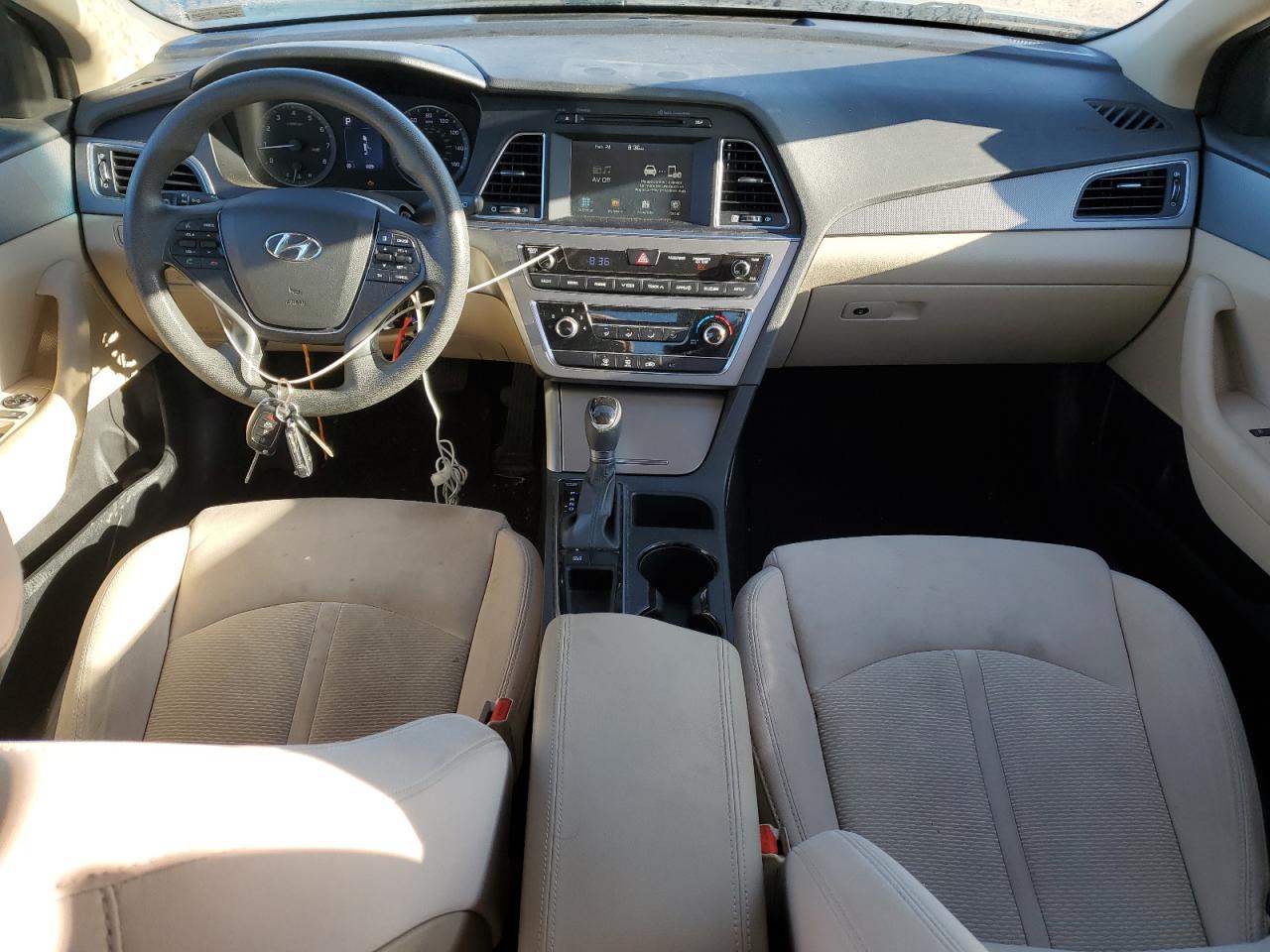 2017 Hyundai Sonata - Image 8