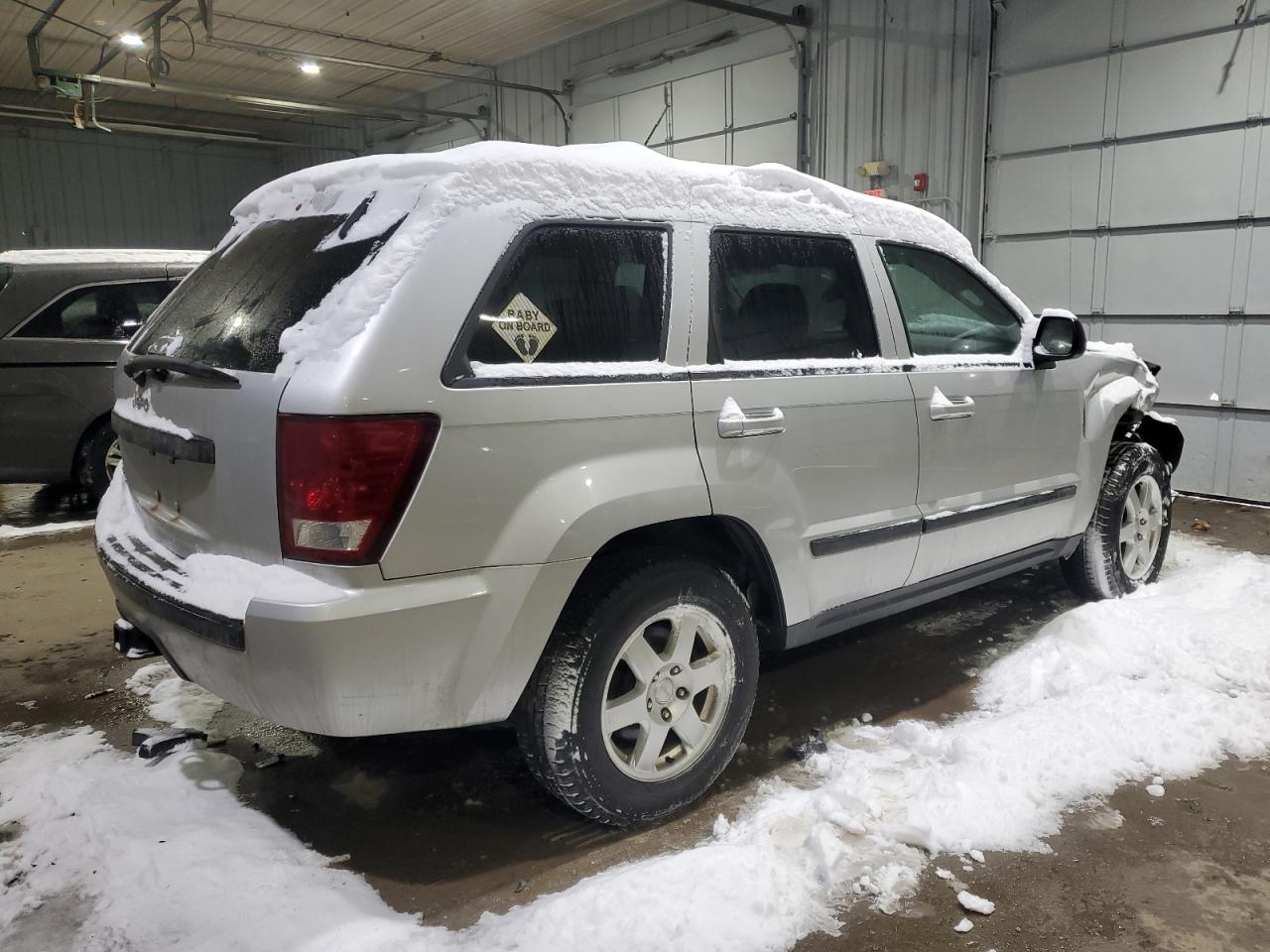 2008 Jeep Grand Cherokee - Image 3
