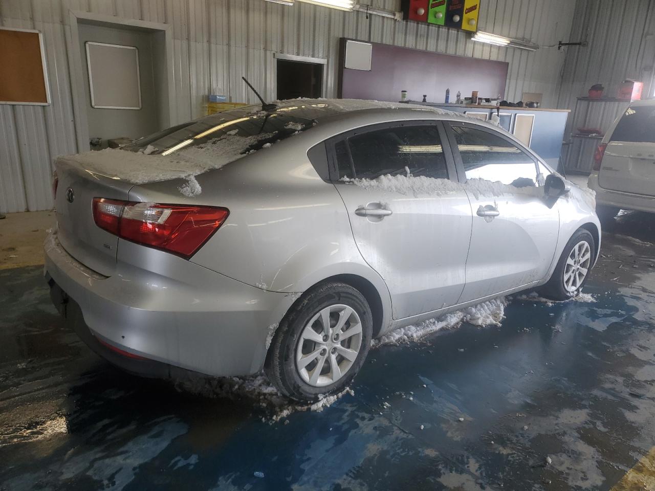 2016 Kia Rio - Image 3