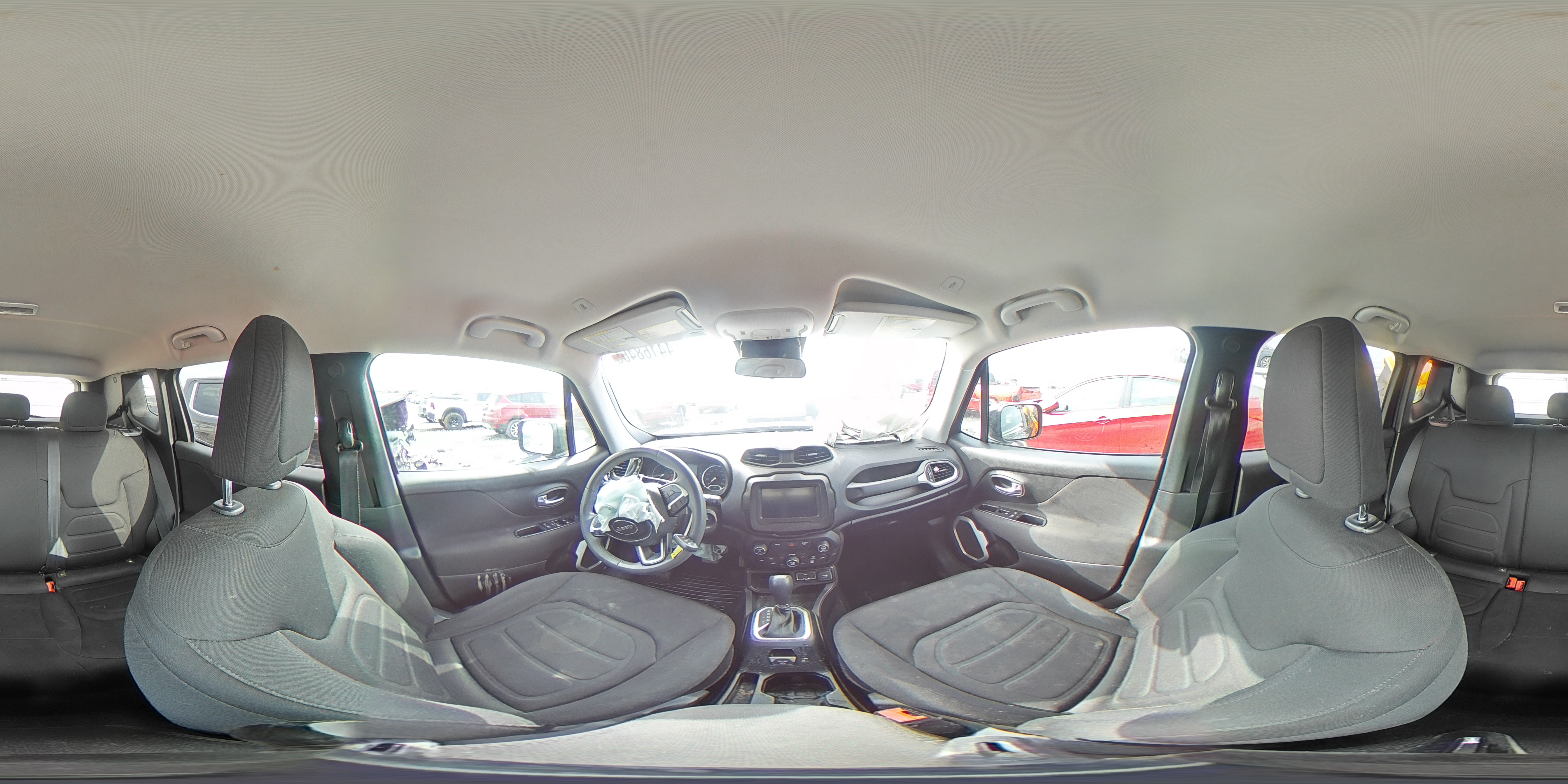 2020 Jeep Renegade - Image 14