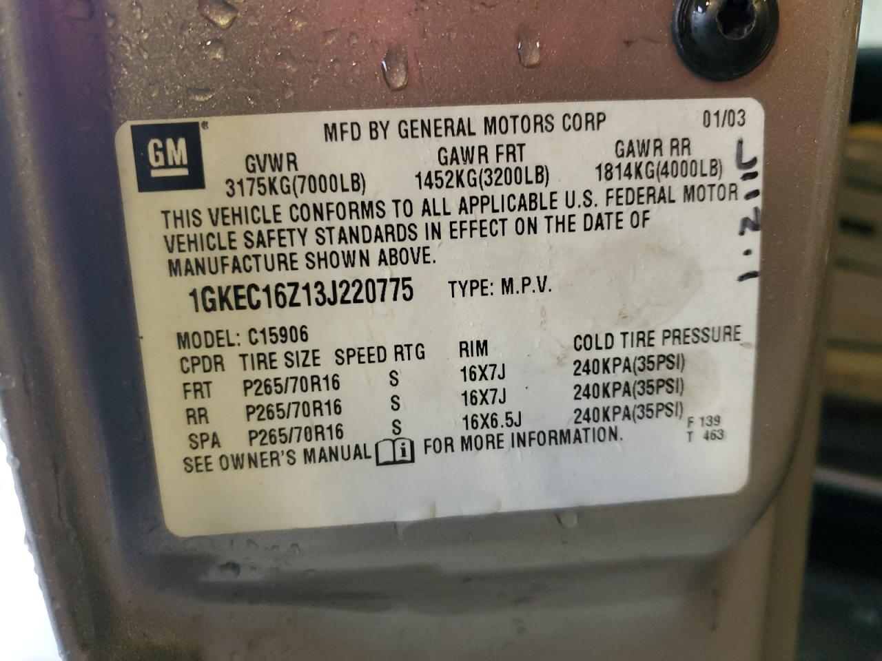 2003 GMC Yukon - Image 13