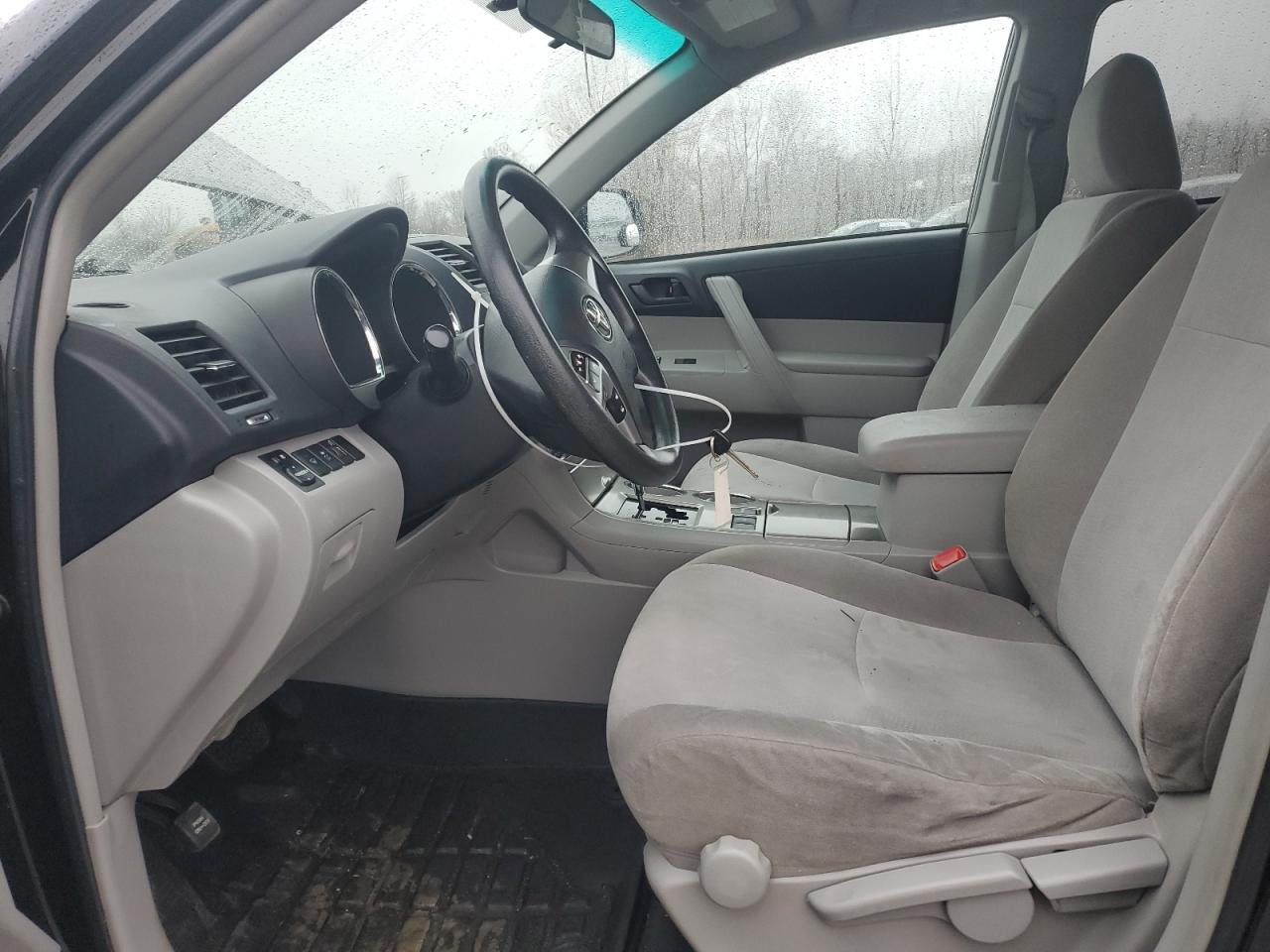 2013 Toyota Highlander - Image 7