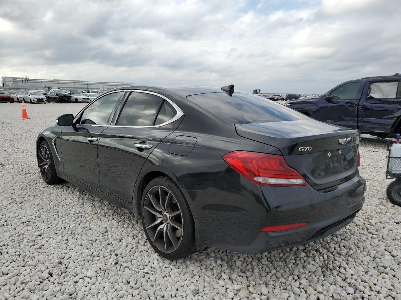 2019 Genesis G70 - Image 2