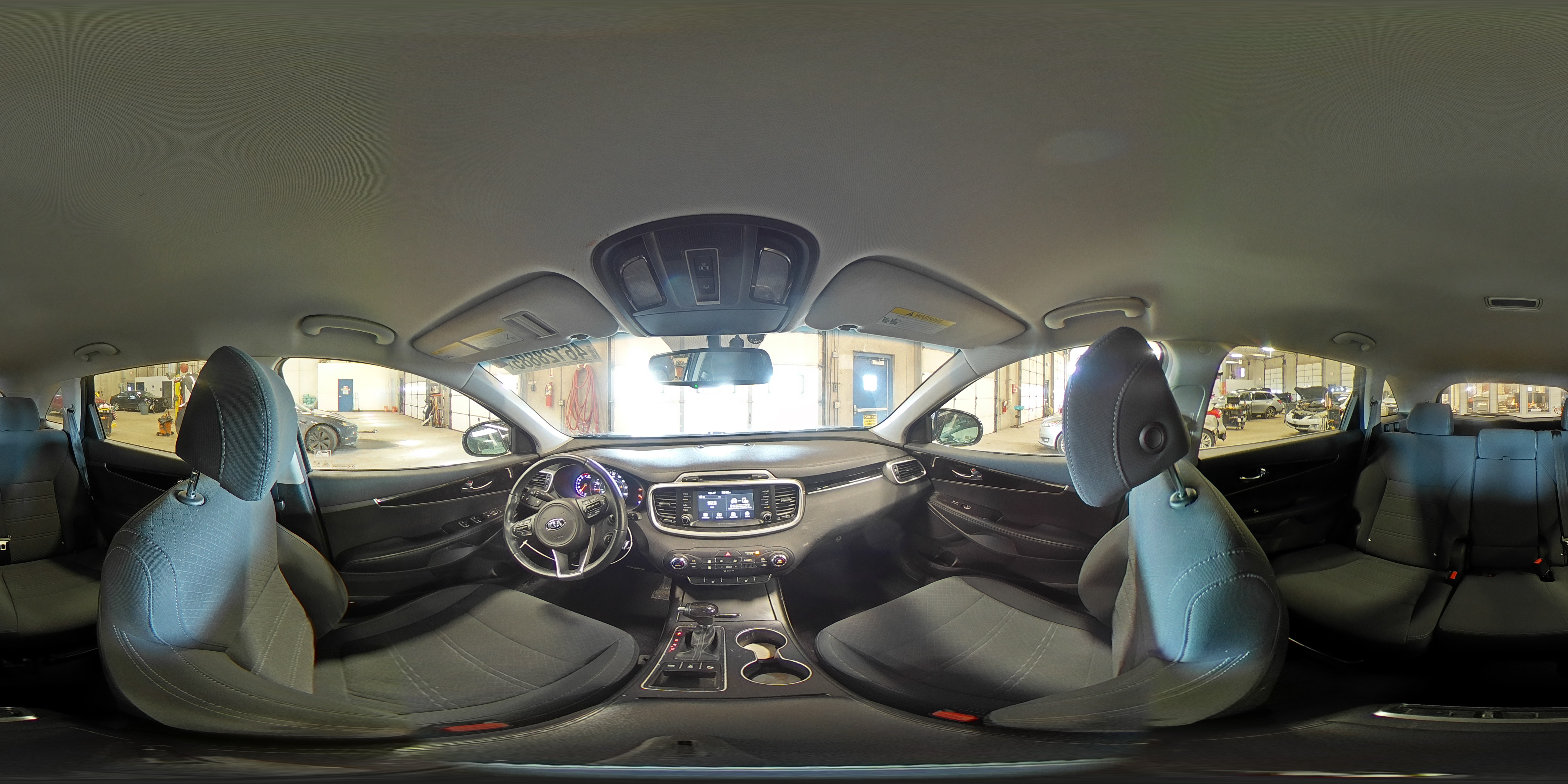 2017 Kia Sorento - Image 14