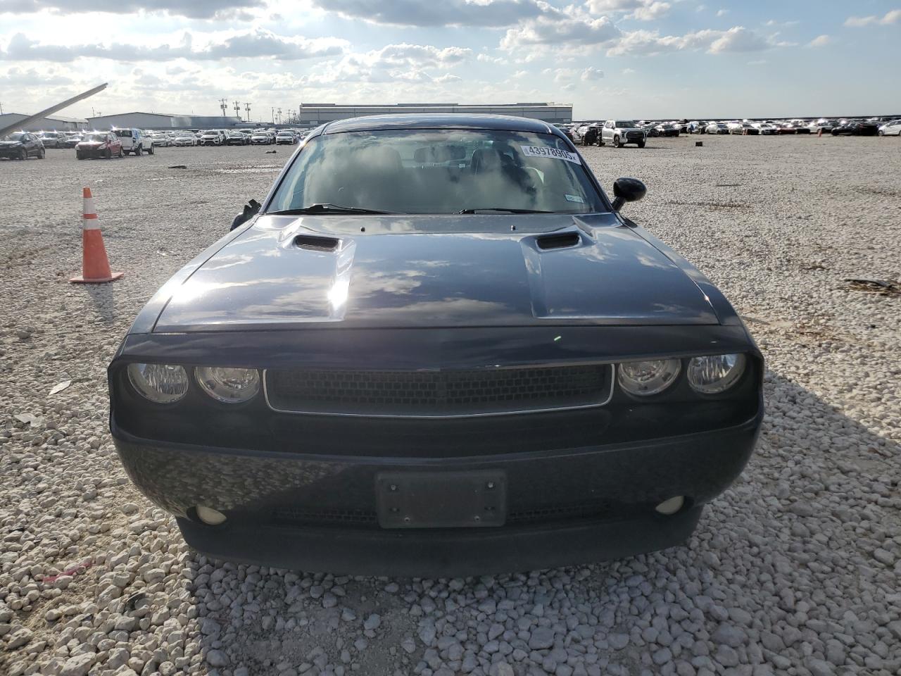 2012 Dodge Challenger - Image 5