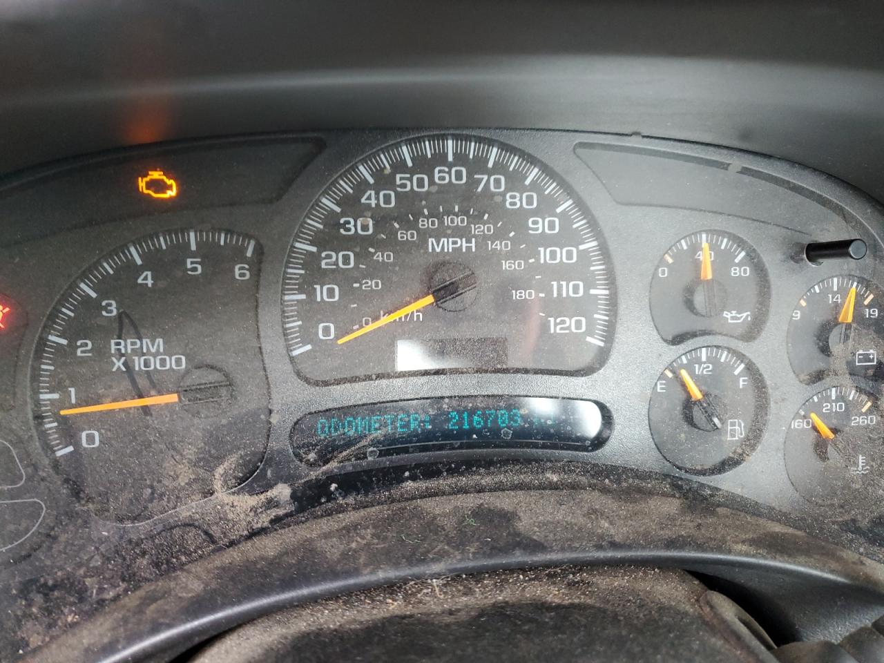 2005 Chevrolet Silverado - Image 9