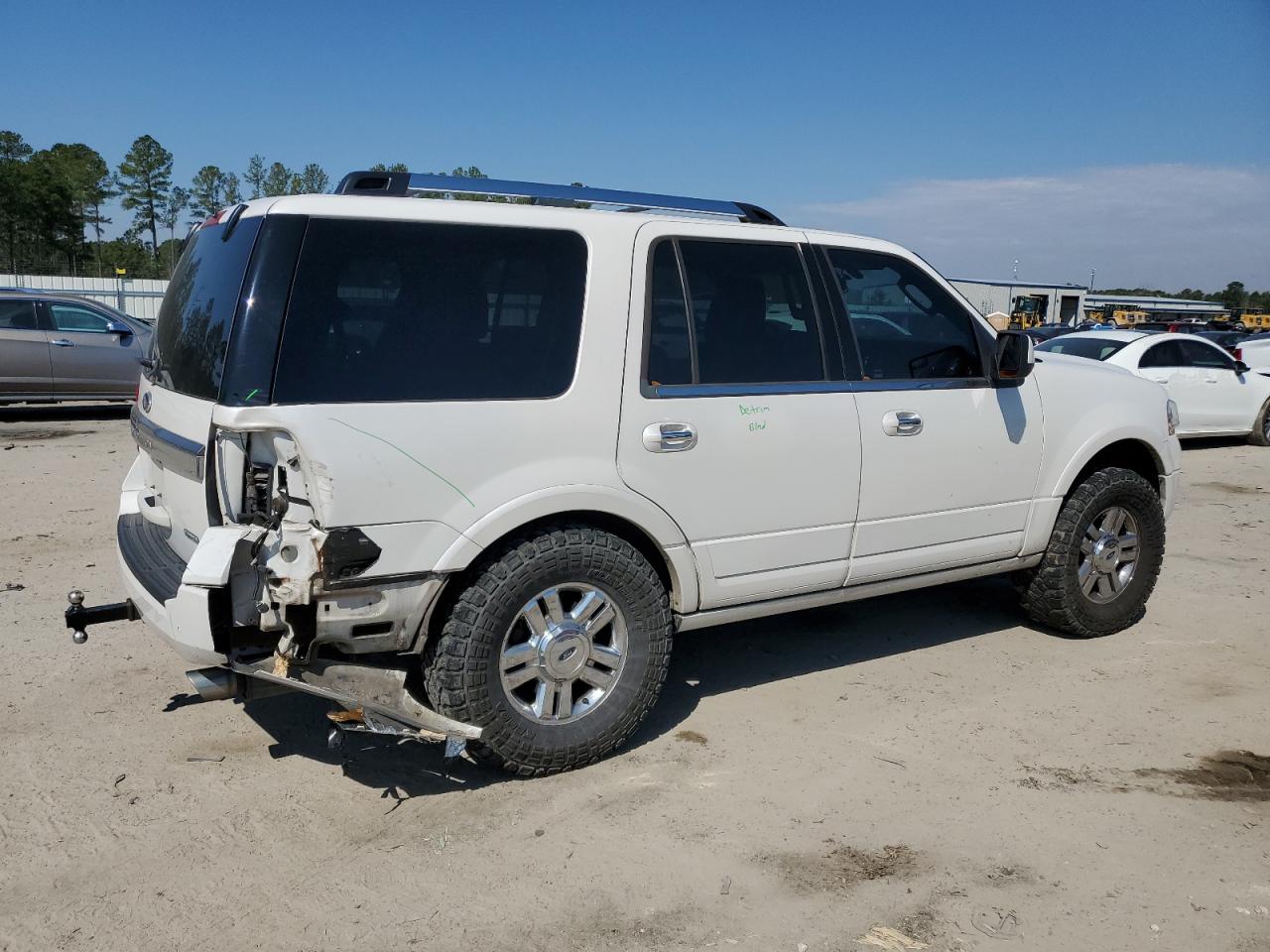 2015 Ford Expedition - Image 3
