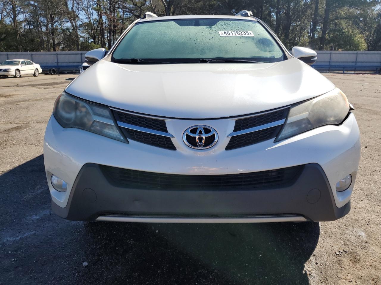 2015 Toyota RAV 4 - Image 5
