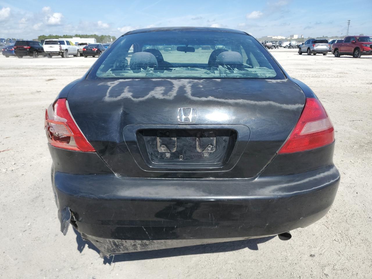 2003 Honda Accord - Image 6