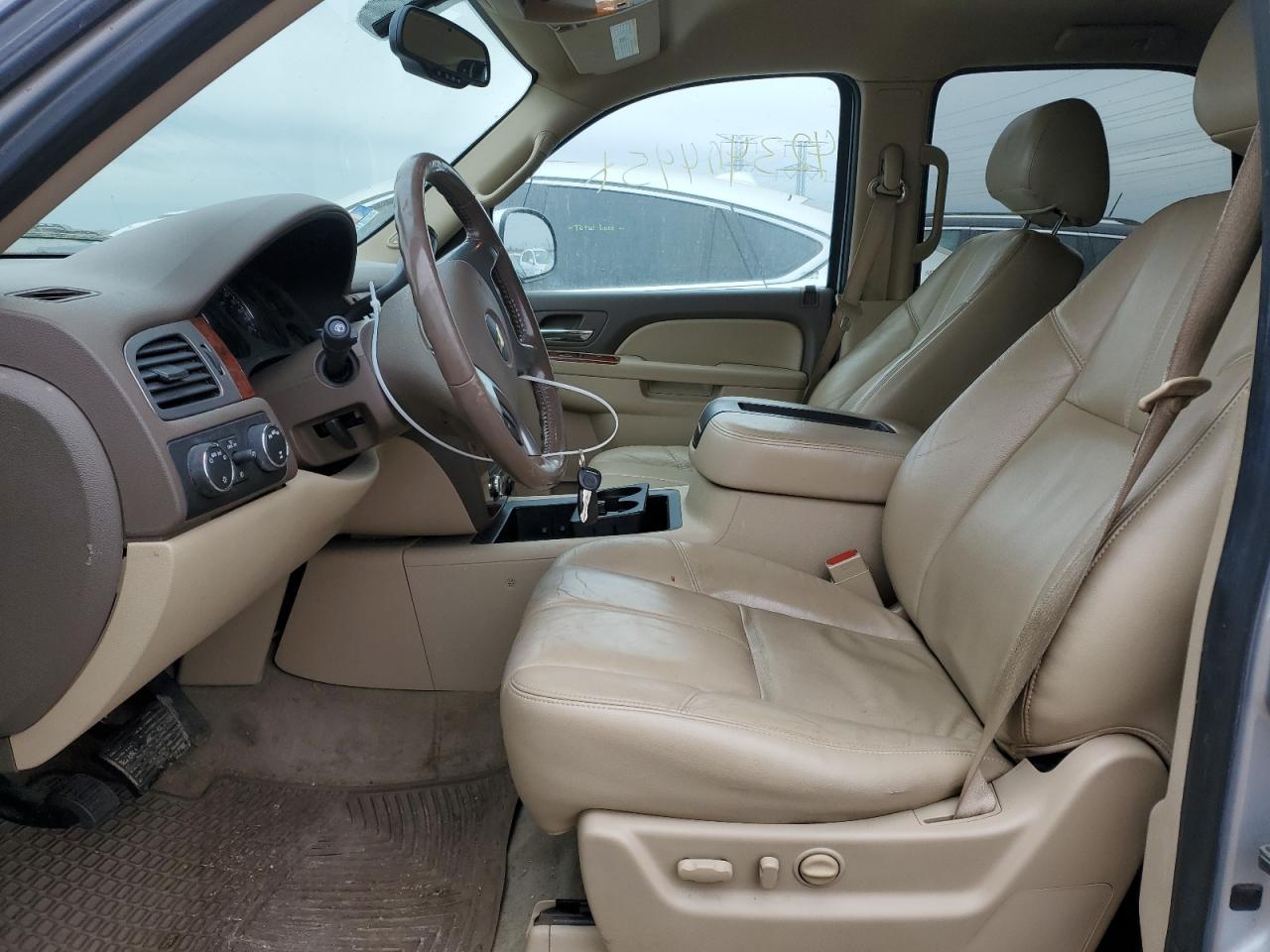 2012 Chevrolet Tahoe - Image 7