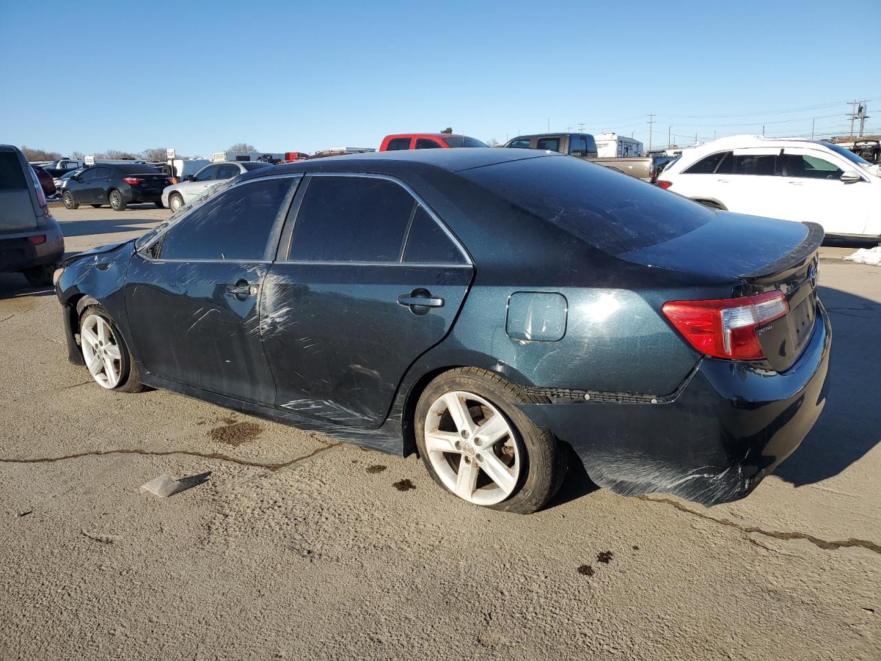 2014 Toyota Camry - Image 2