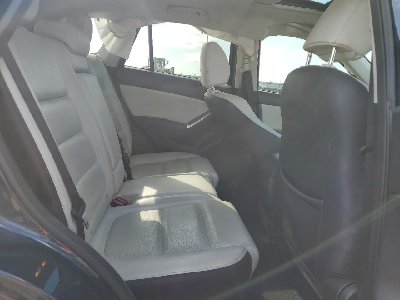 2016 Mazda CX-5 - Image 11