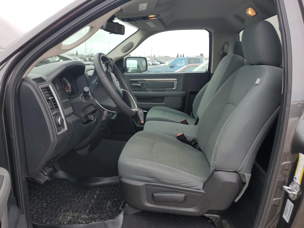 2015 RAM 1500 - Image 7