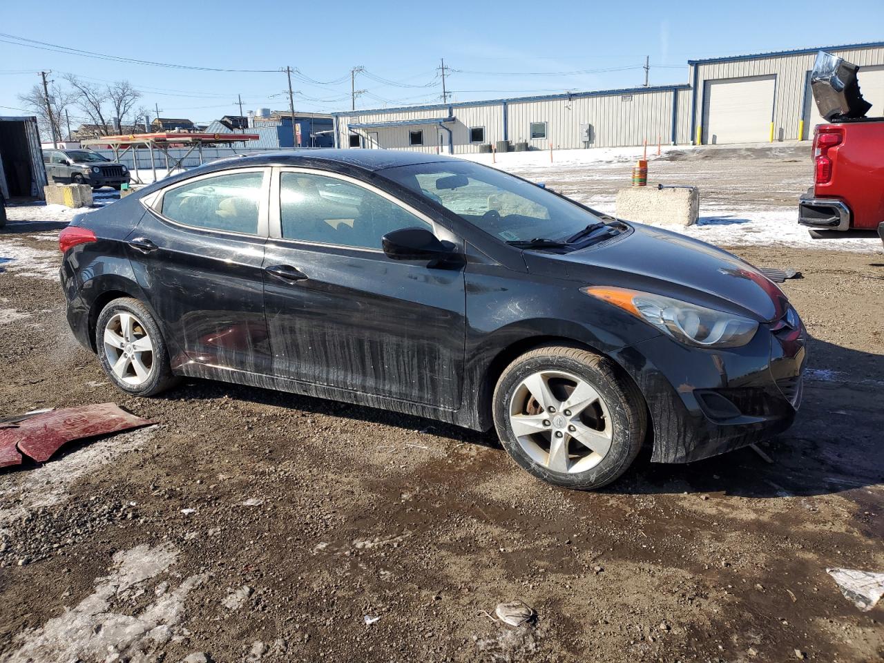 2011 Hyundai Elantra - Image 4