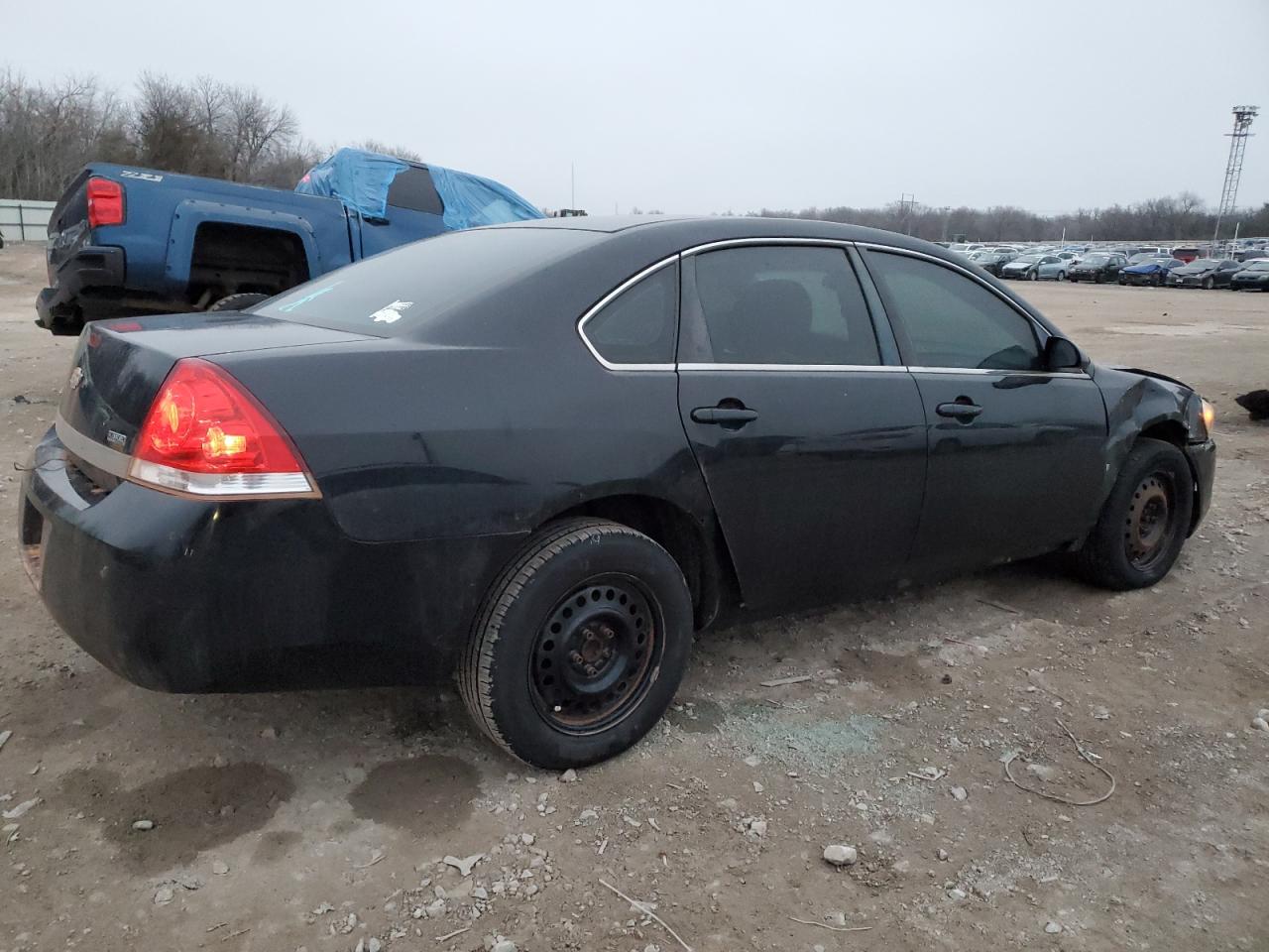2010 Chevrolet Impala - Image 3