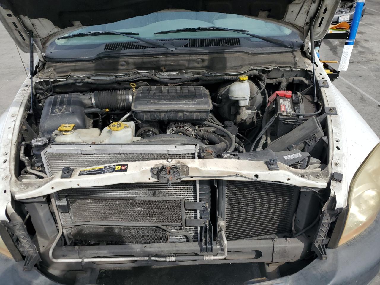 2006 Dodge RAM - Image 11