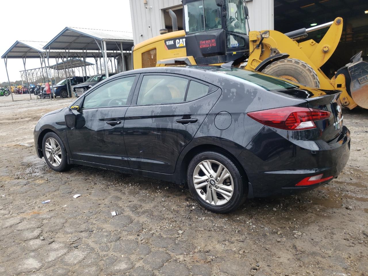 2020 Hyundai Elantra - Image 2