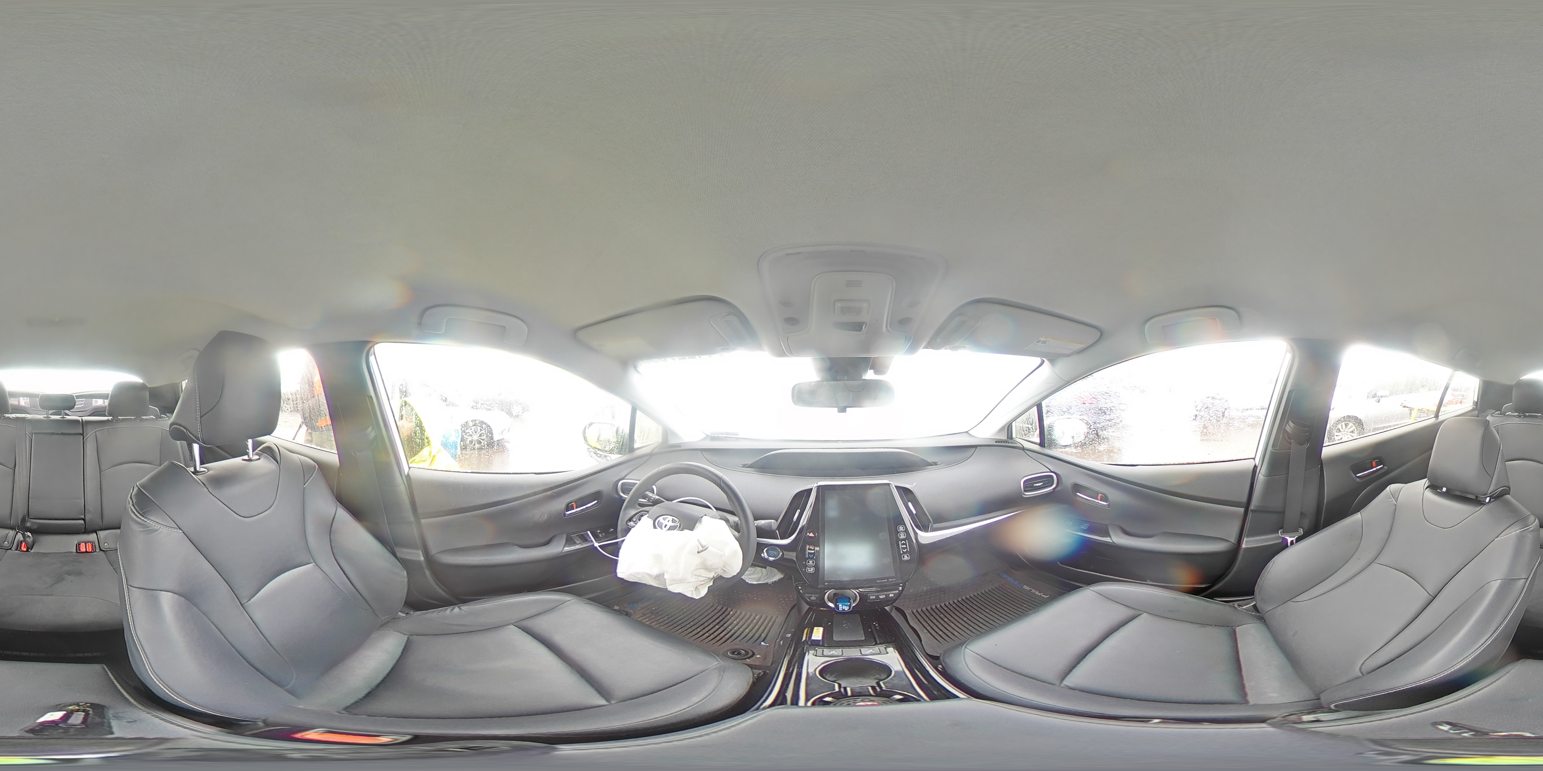 2021 Toyota Prius - Image 13
