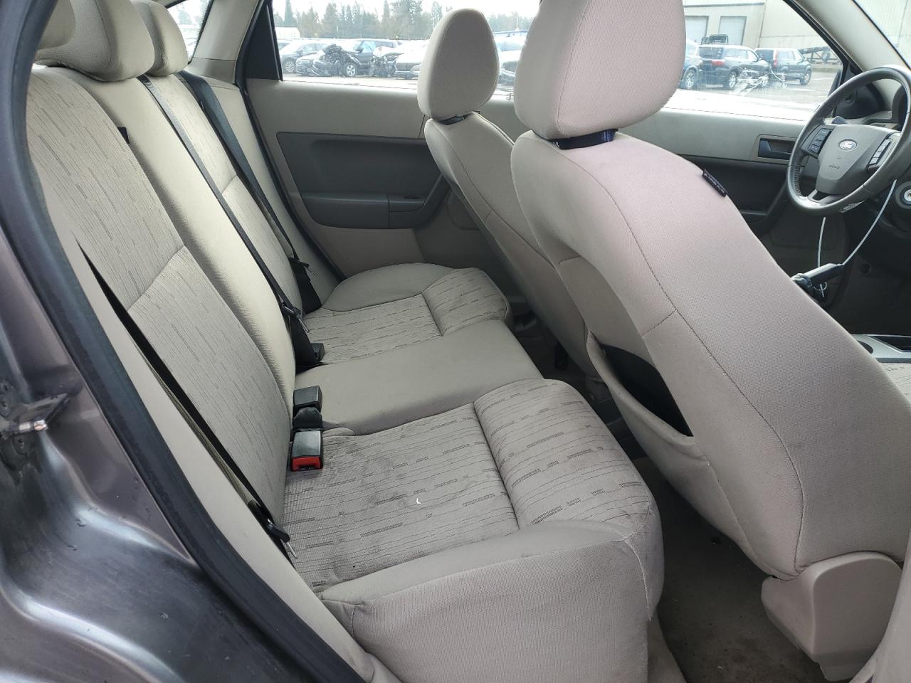 2011 Ford Focus - Image 11