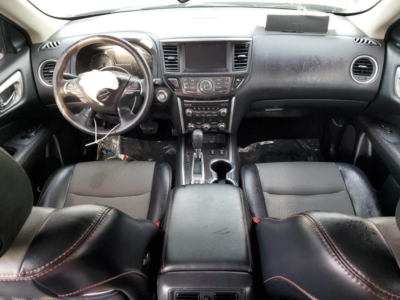 2019 Nissan Pathfinder - Image 8