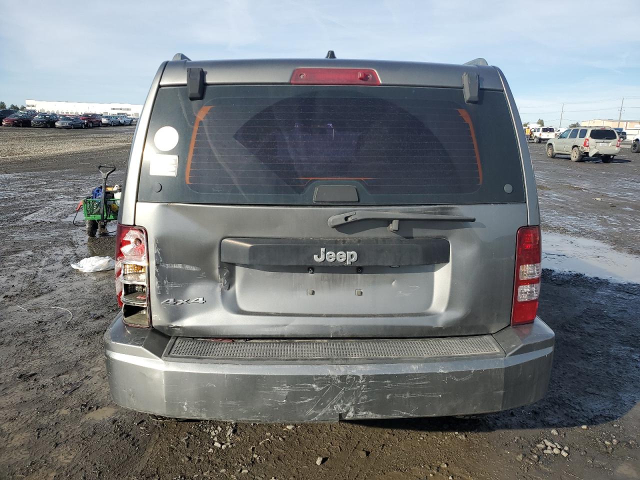 2012 Jeep Liberty (North America) - Image 6