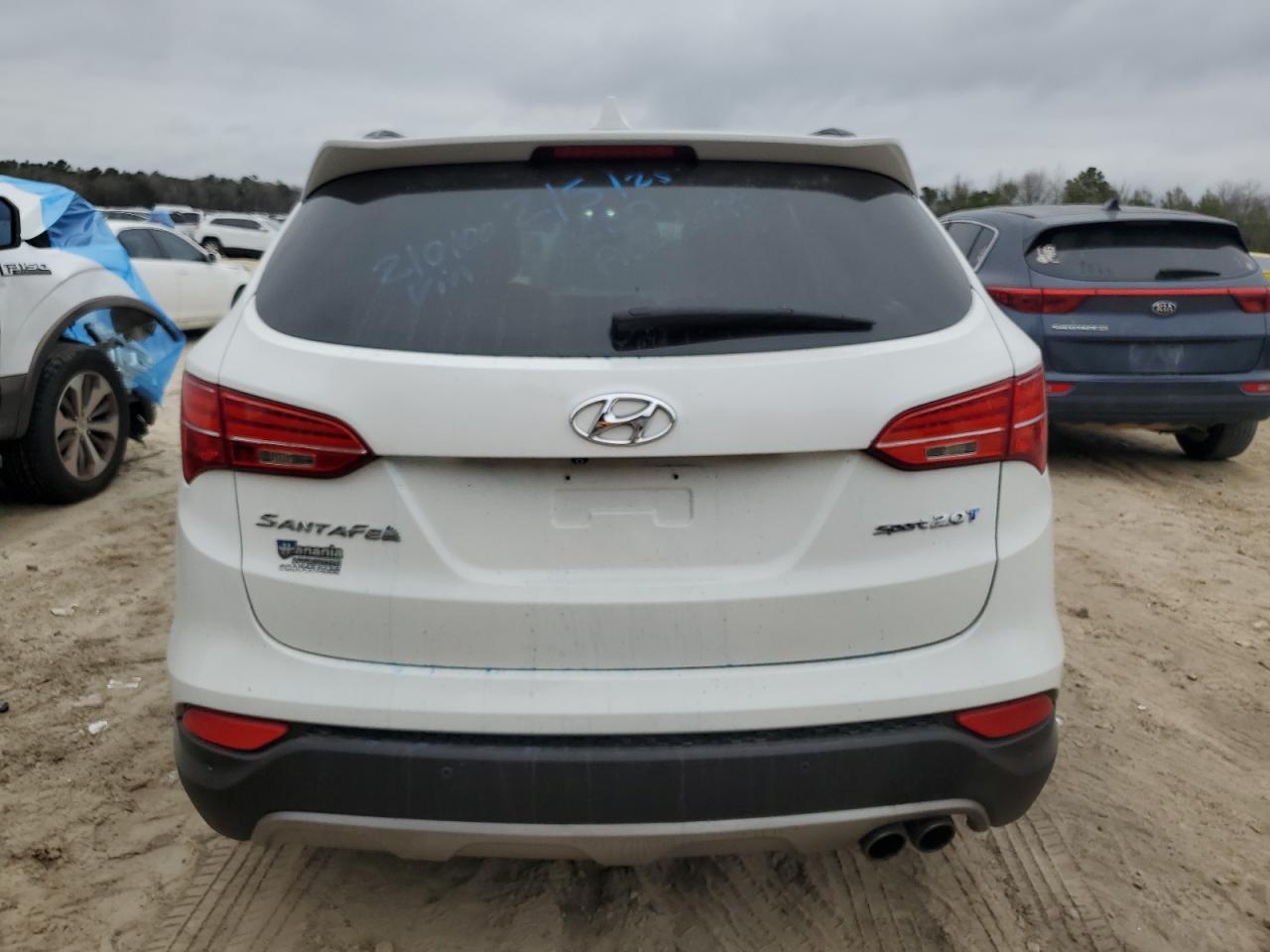 2014 Hyundai Santa Fe - Image 6
