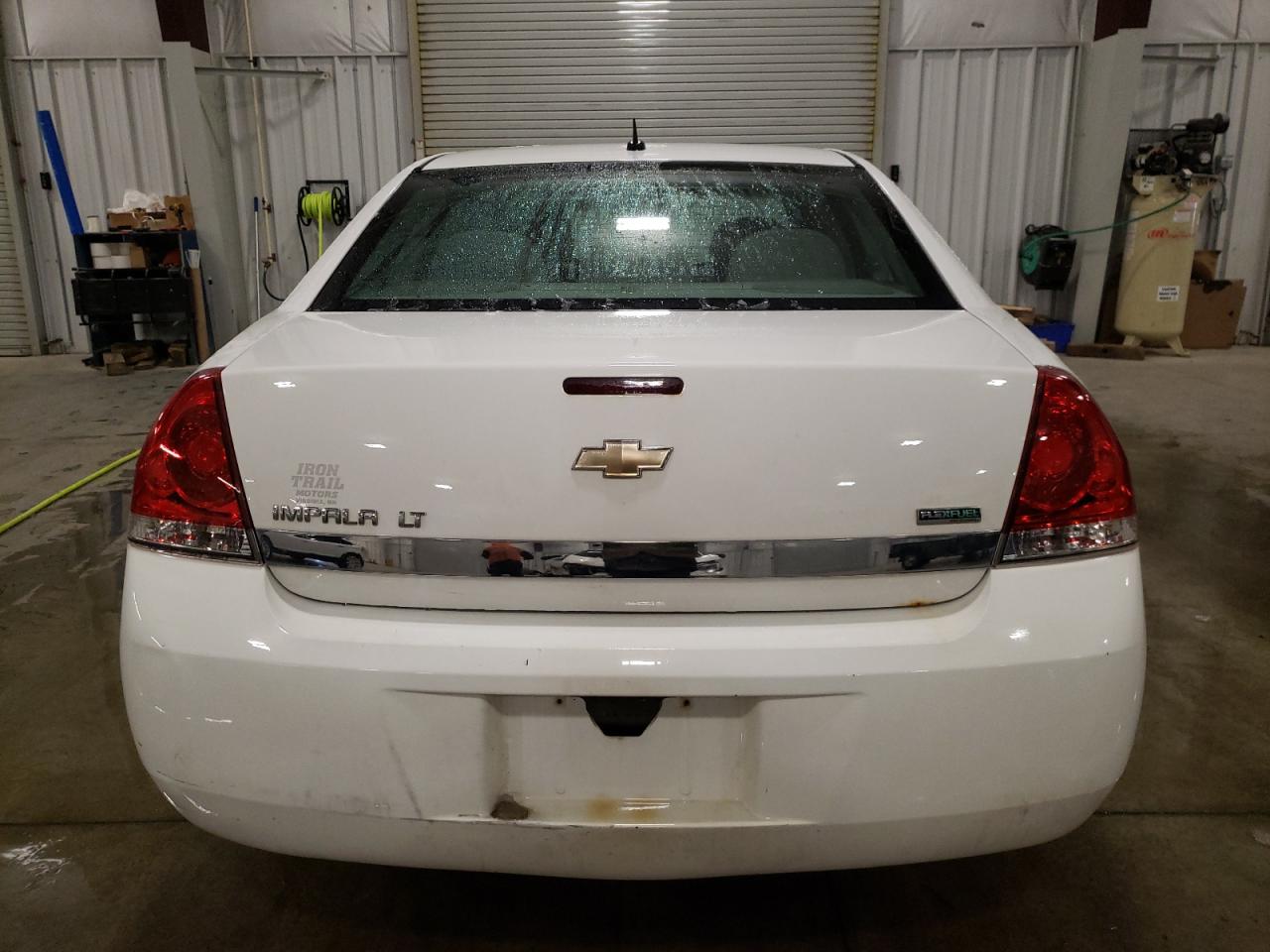 2011 Chevrolet Impala - Image 6