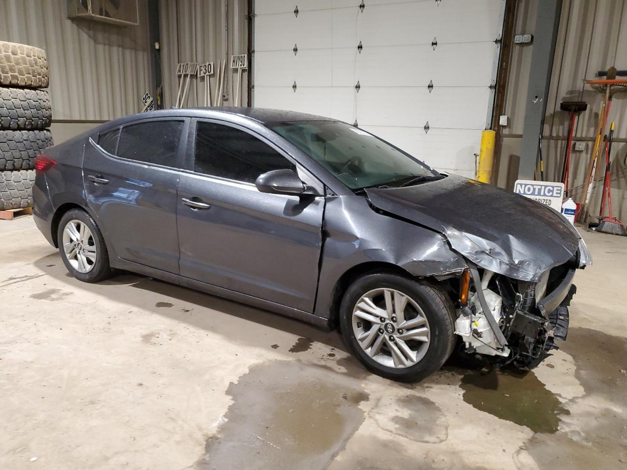 2020 Hyundai Elantra - Image 4
