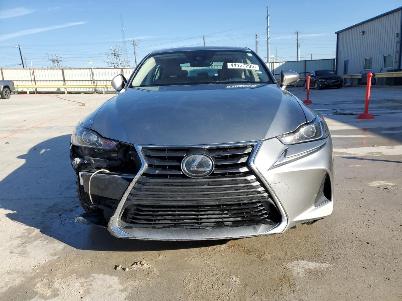 2019 Lexus IS - Image 5