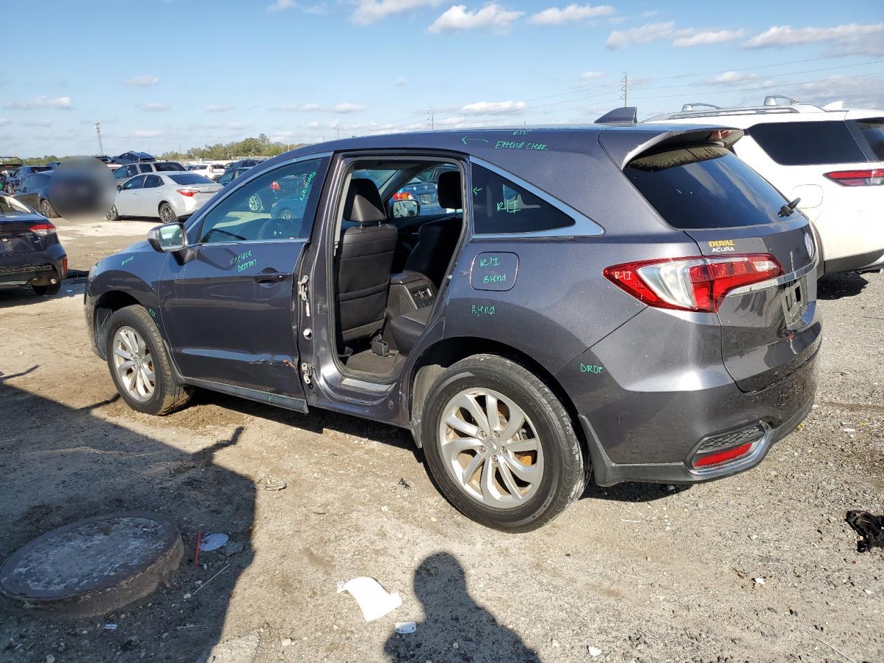 2018 Acura RDX - Image 2