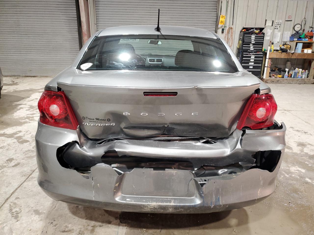 2013 Dodge Avenger - Image 6