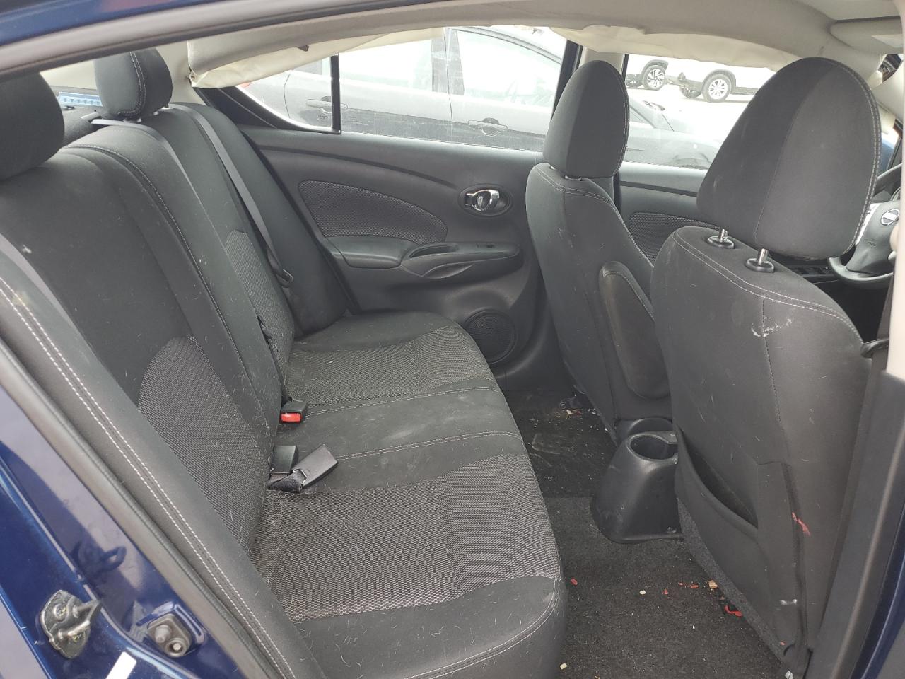 2018 Nissan Versa - Image 10