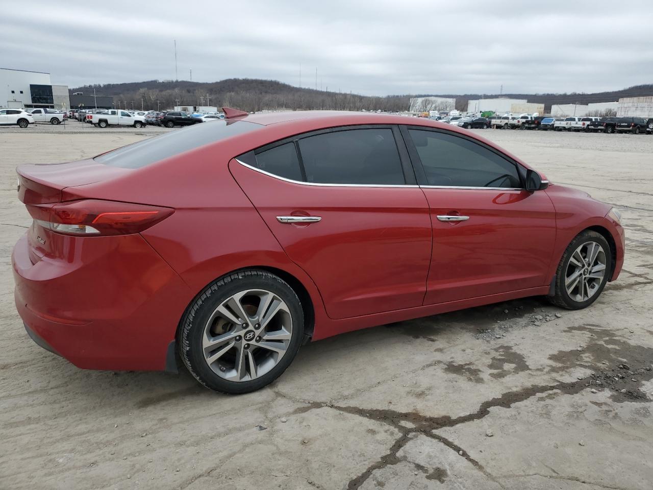 2017 Hyundai Elantra - Image 3