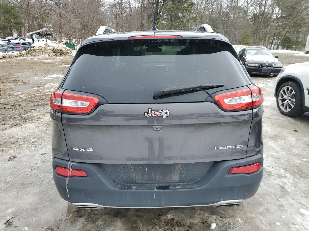 2017 Jeep Grand Cherokee - Image 6